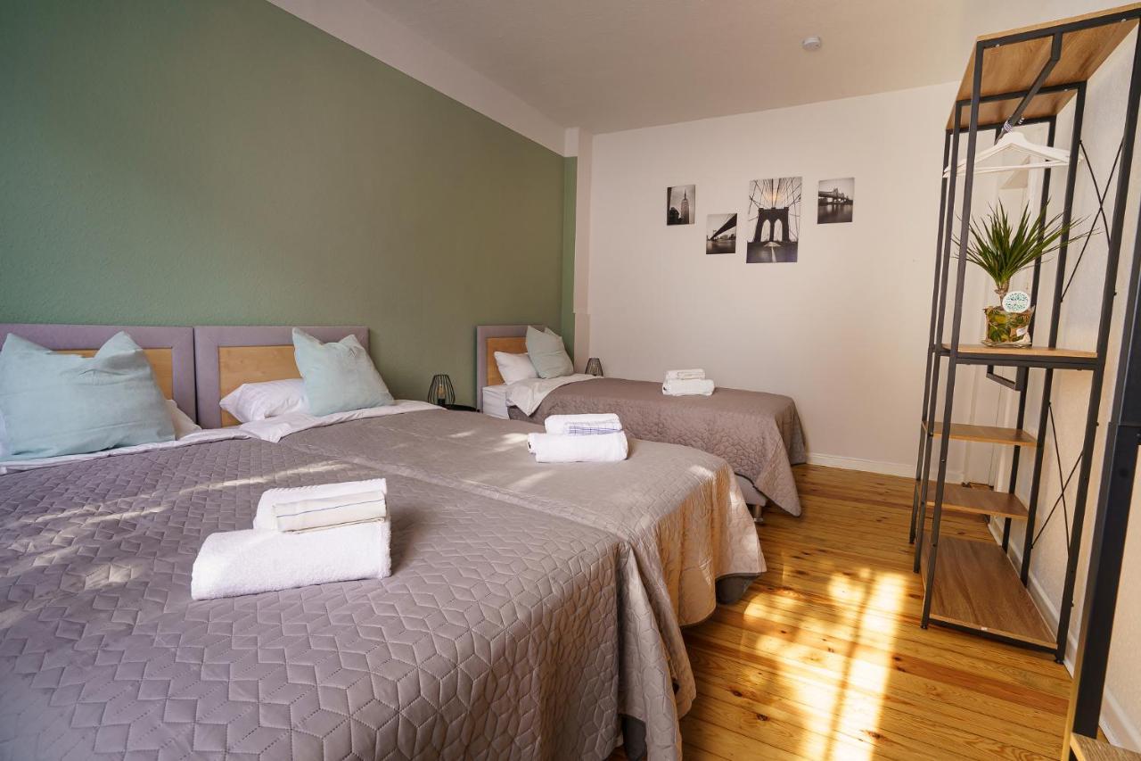 Immostay Ferienhaus Mit Garten & Free Parking BRE エクステリア 写真